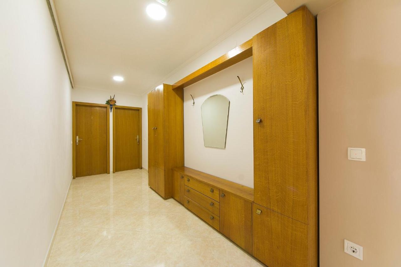 Apartments By The Sea Brela, Makarska - 20778 Exterior foto