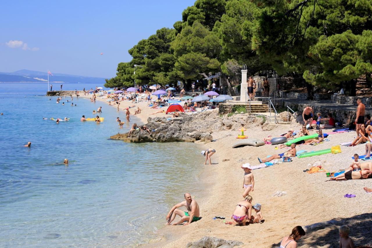 Apartments By The Sea Brela, Makarska - 20778 Exterior foto