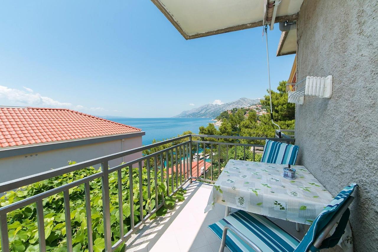 Apartments By The Sea Brela, Makarska - 20778 Exterior foto