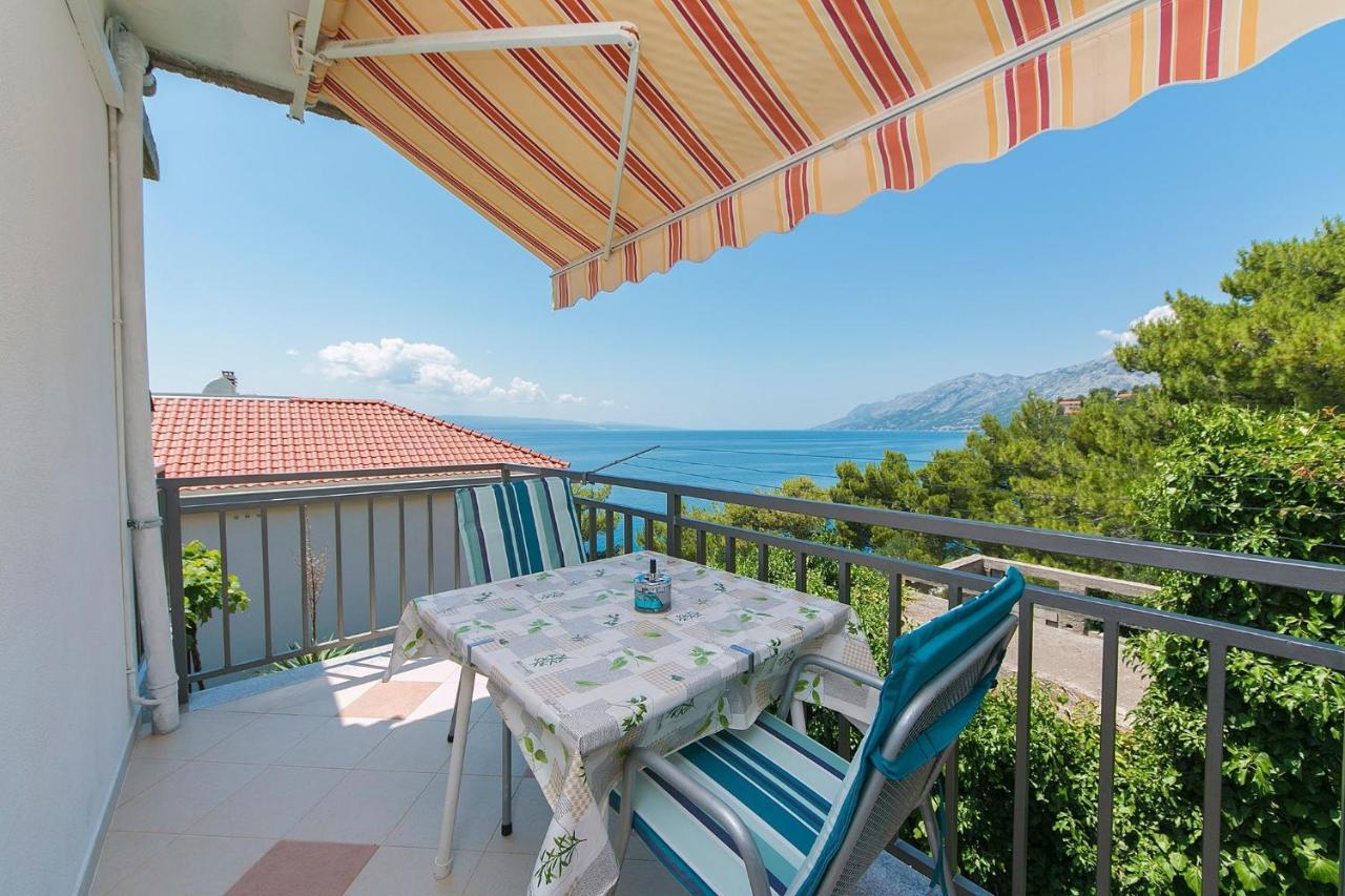 Apartments By The Sea Brela, Makarska - 20778 Exterior foto