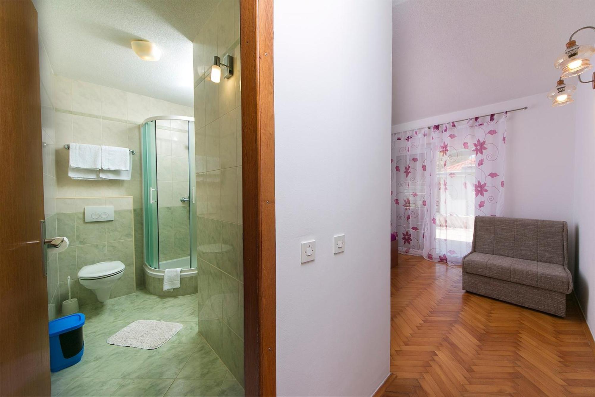 Apartments By The Sea Brela, Makarska - 20778 Quarto foto